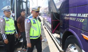 52B0503A-55AC-4AFE-A241-8490774EF3DE